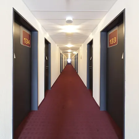 Hotel Mcdreams Duesseldorf-city 2*