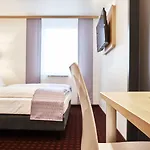 McDreams Hotel Düsseldorf-City