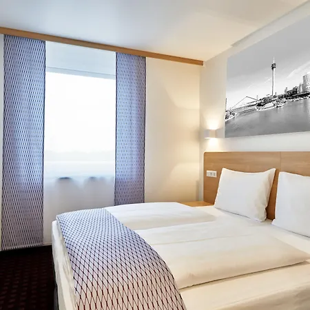 Mcdreams Düsseldorf-city Hotel Düsseldorf