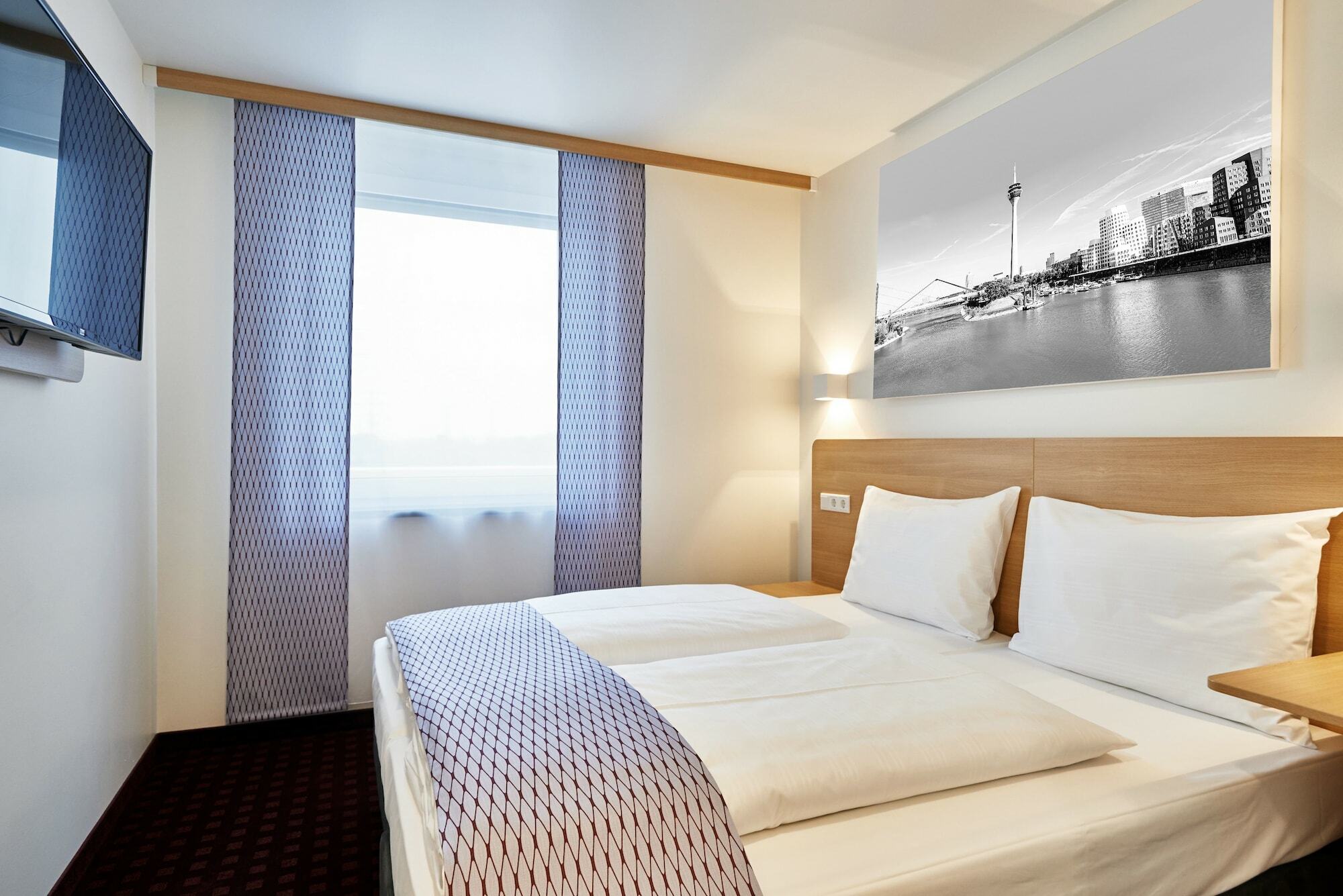 Hotel Mcdreams Duesseldorf-city 2*